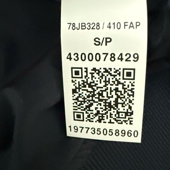 Tommy Hilfiger Men’s Navy Bomber Jacket Lightweight Water Resistant Small NWT - Picture 9 of 10